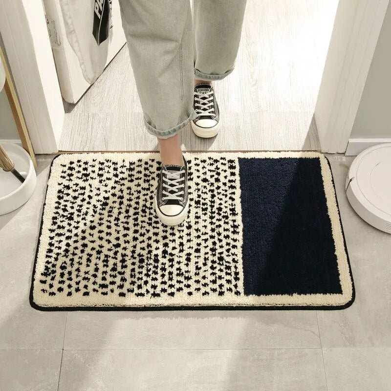 Aurelia Artistic Handmade Abstract Bath Mat With Non Slip Design