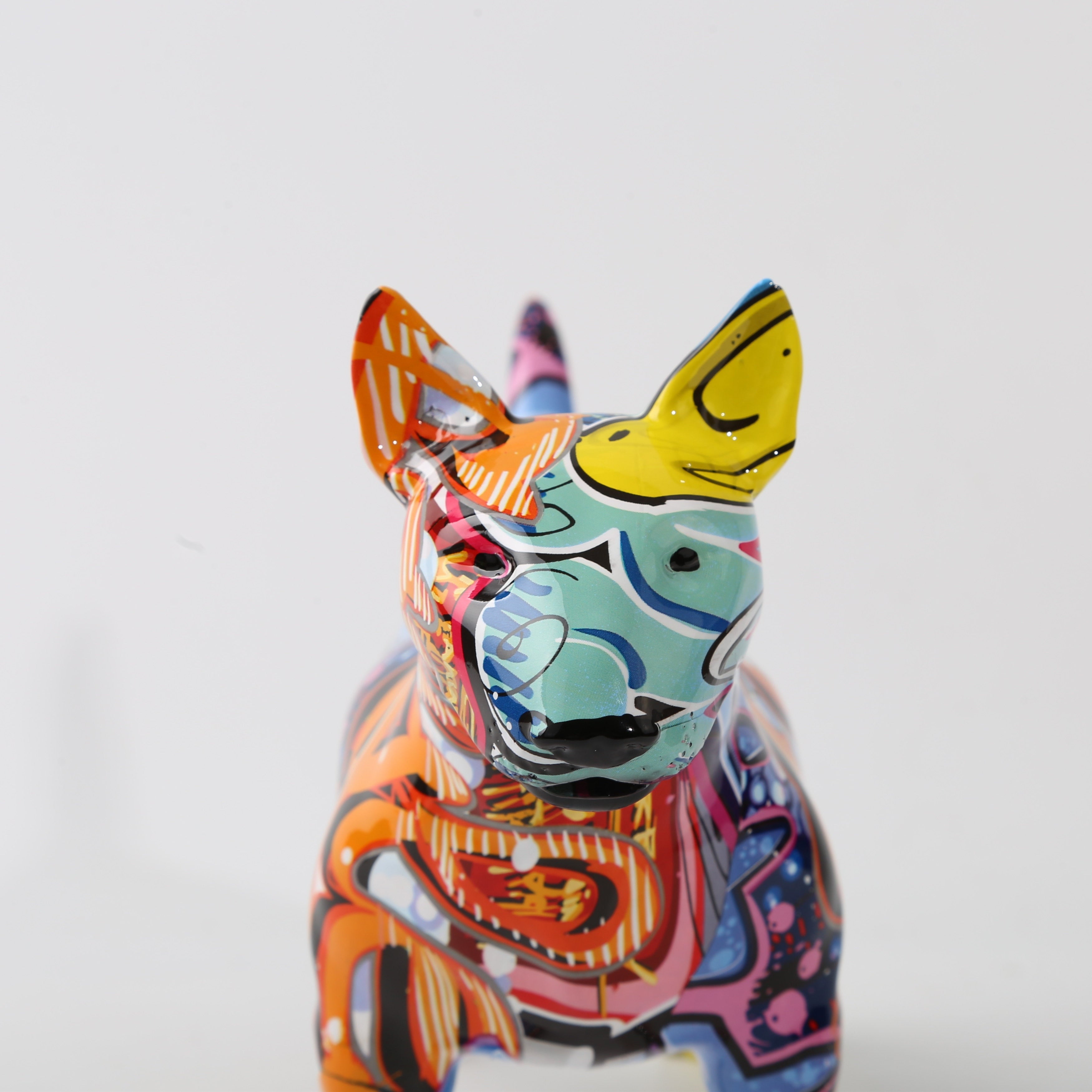 Sculpture graffiti Bull Terrier pour décoration murale moderne