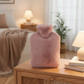 CozyNest 2litrová termofor s plyšovým potahem pro uklidňující teplo