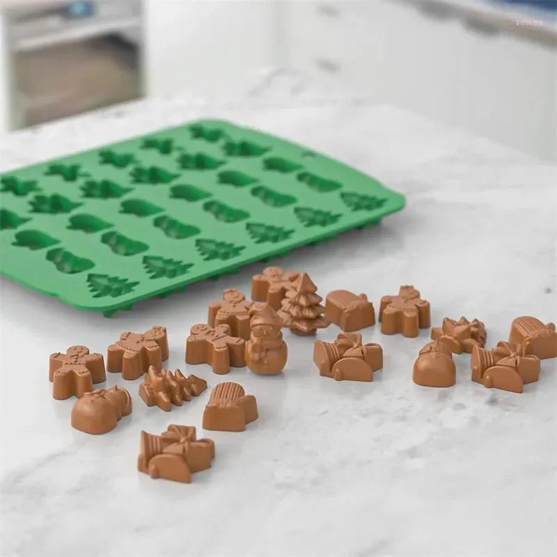 FrostJoy Stampi Natalizi Antiaderenti per Dolci con Babbo Natale, Pupazzo di Neve e Albero