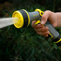 AeroFlow Spritzpistole für vielseitiges Bewässern und Reinigen