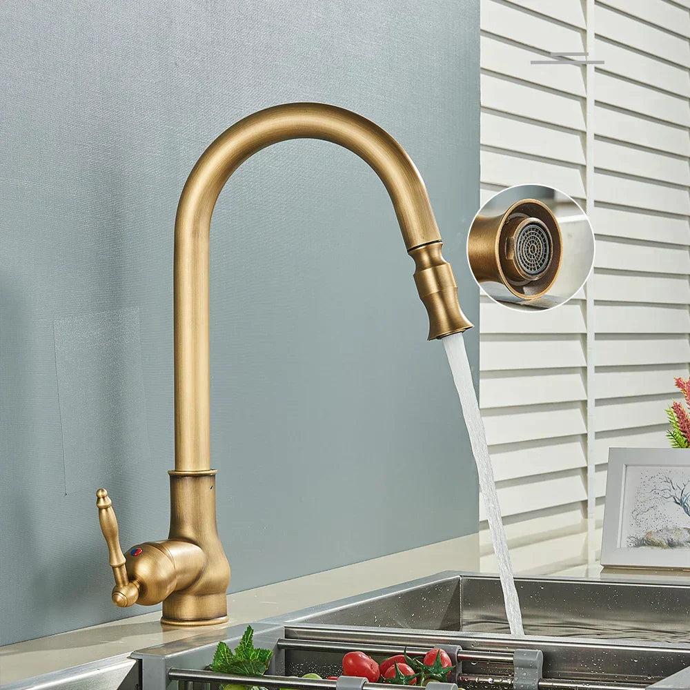 VintageTap vandhane i antik messing til køkkenvask klassisk design