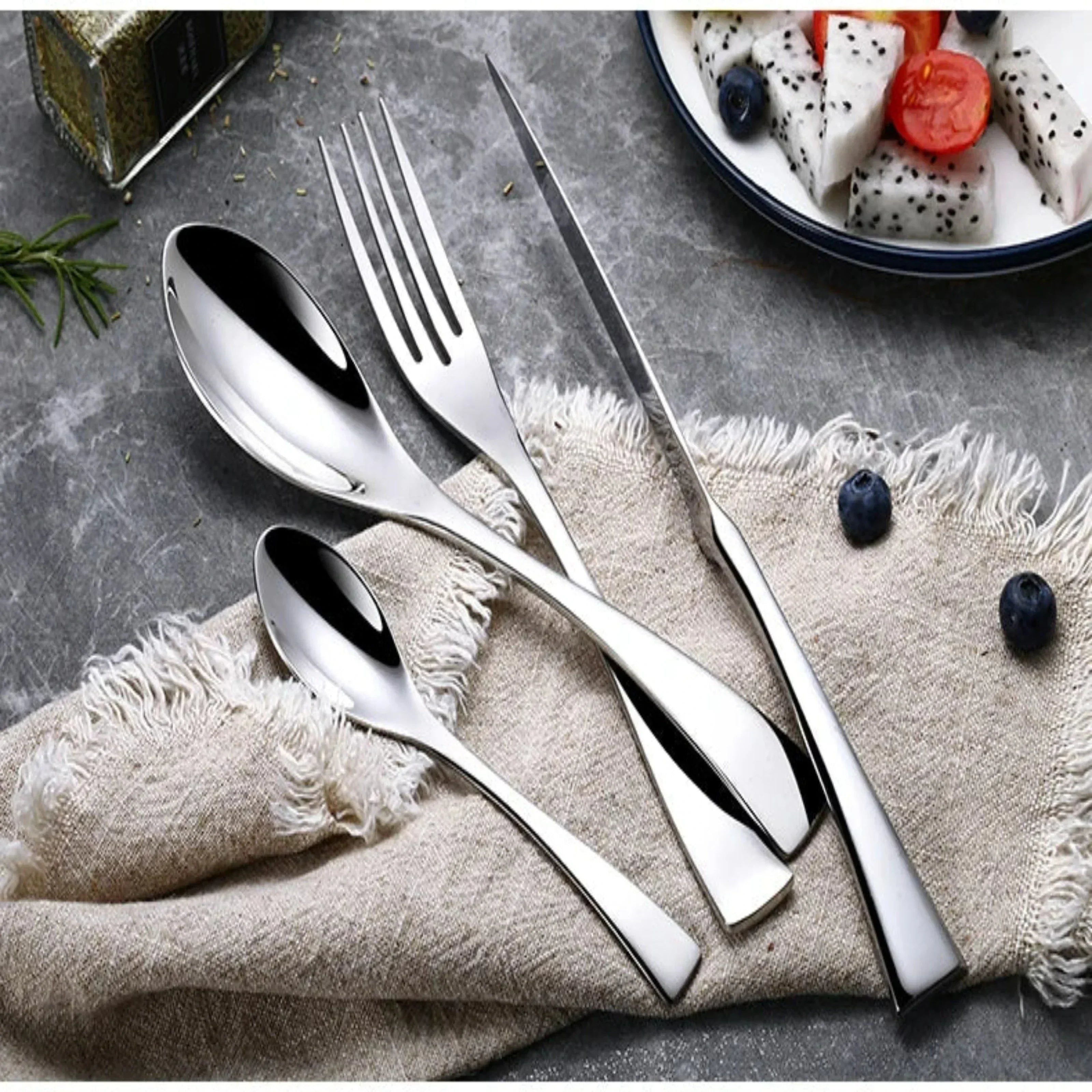 Belvara Silver Collection Utensil Set In Stainless Steel