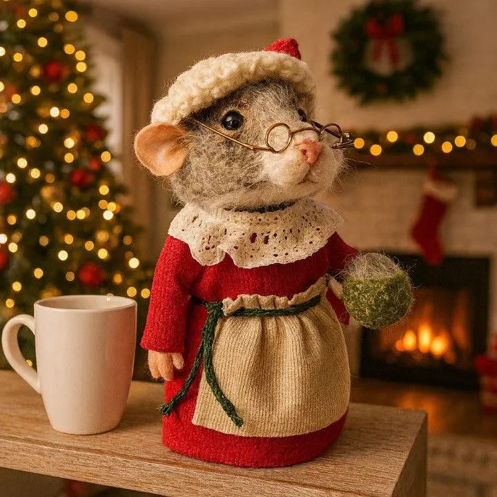 HeartNest Handcrafted Felt Mice for Cozy Home Decor