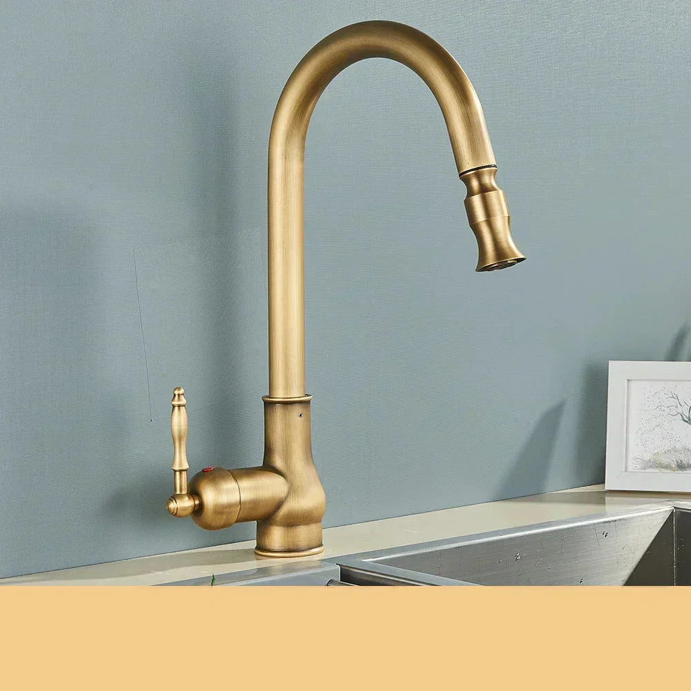 VintageTap vandhane i antik messing til køkkenvask klassisk design