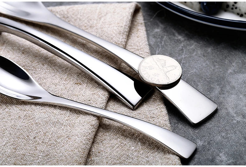 Belvara Silver Collection Utensil Set In Stainless Steel