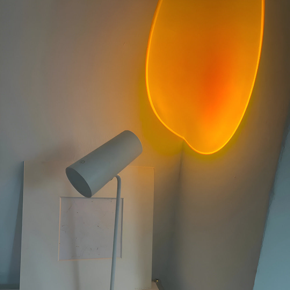 Lampada da Scrivania LED Minimalista con Luminosità Regolabile LumaNova