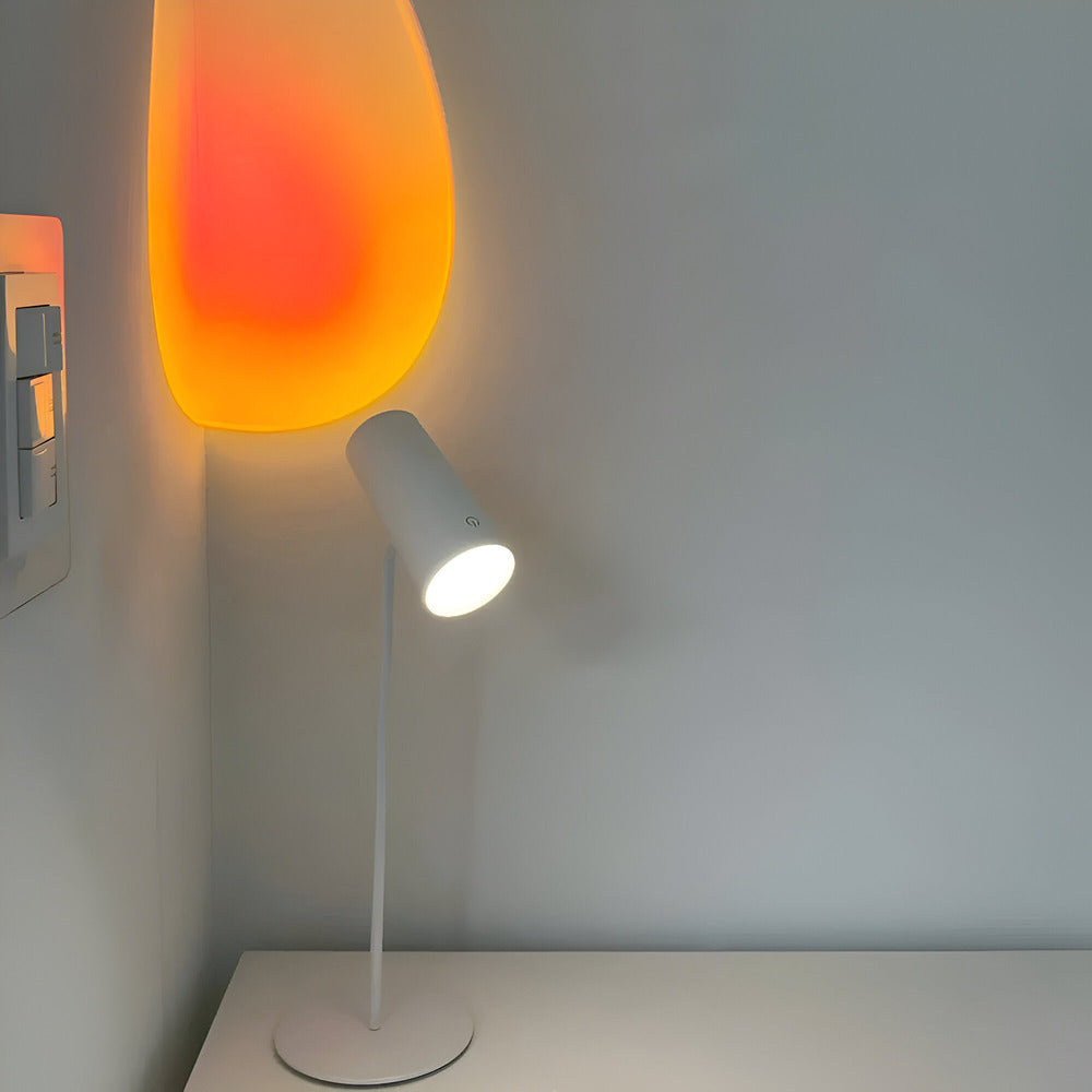 Lampada da Scrivania LED Minimalista con Luminosità Regolabile LumaNova