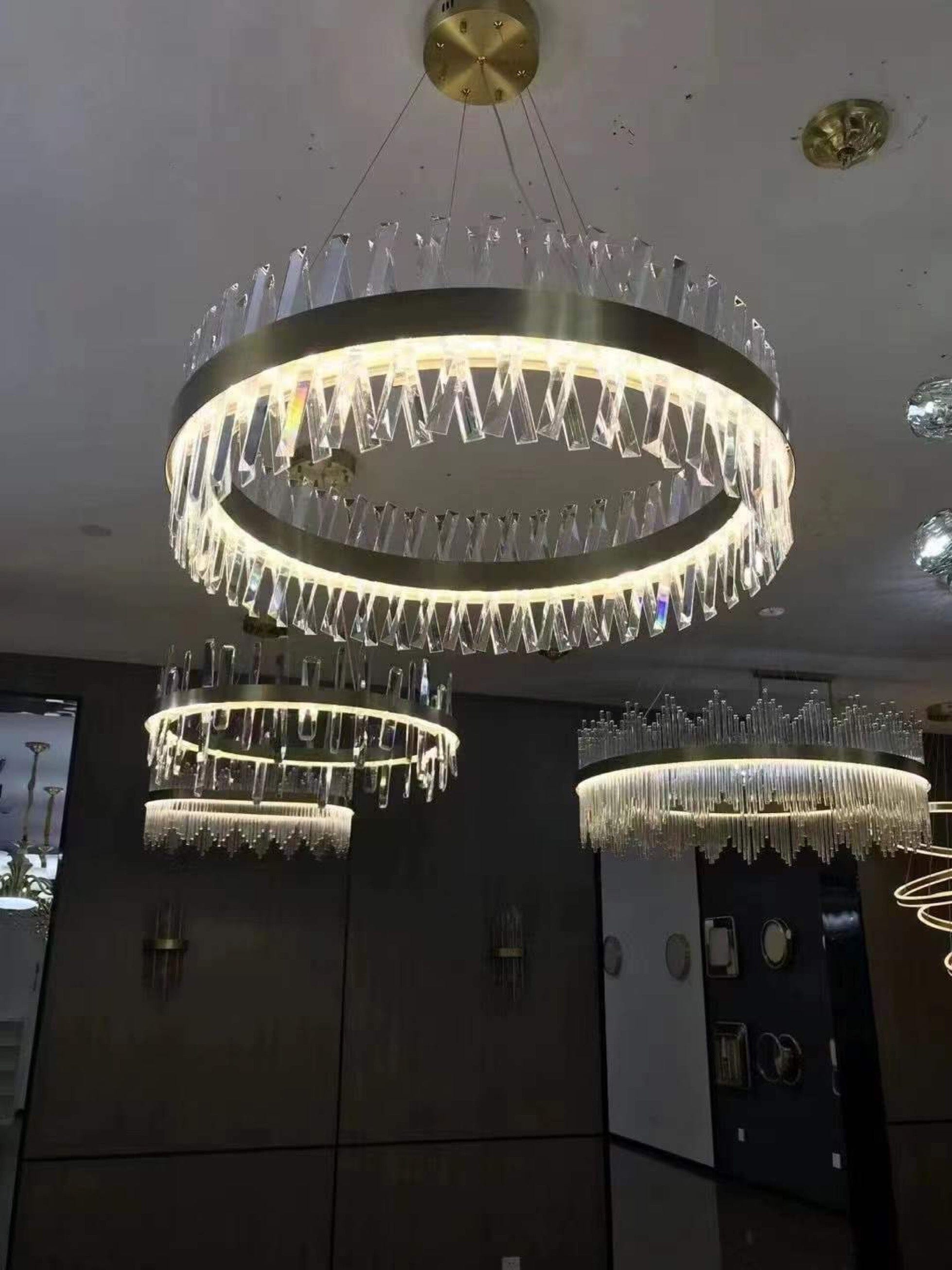 Lustre Cristal Croisé Doré Aurelia avec Éclat Luxor