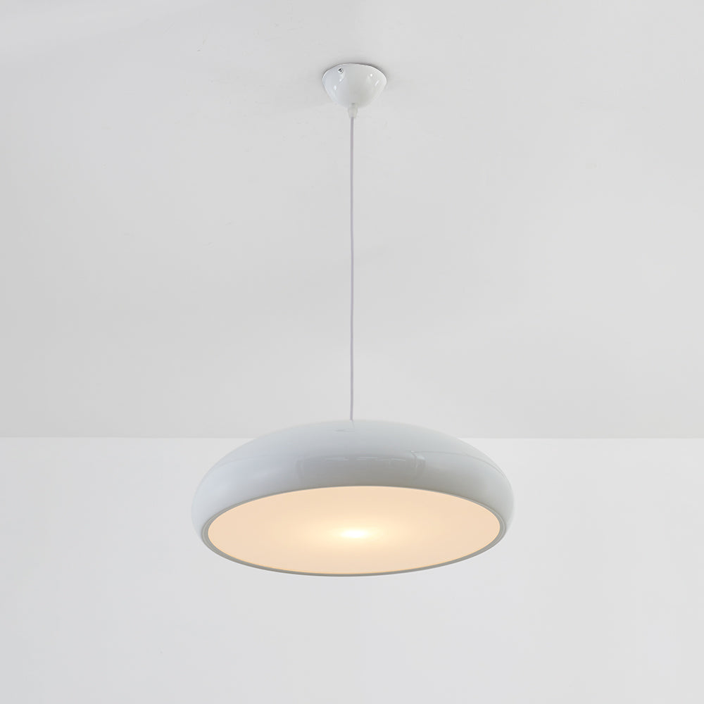 Závěsná lampa Orbita s kulatým moderním designem pro obývací pokoje