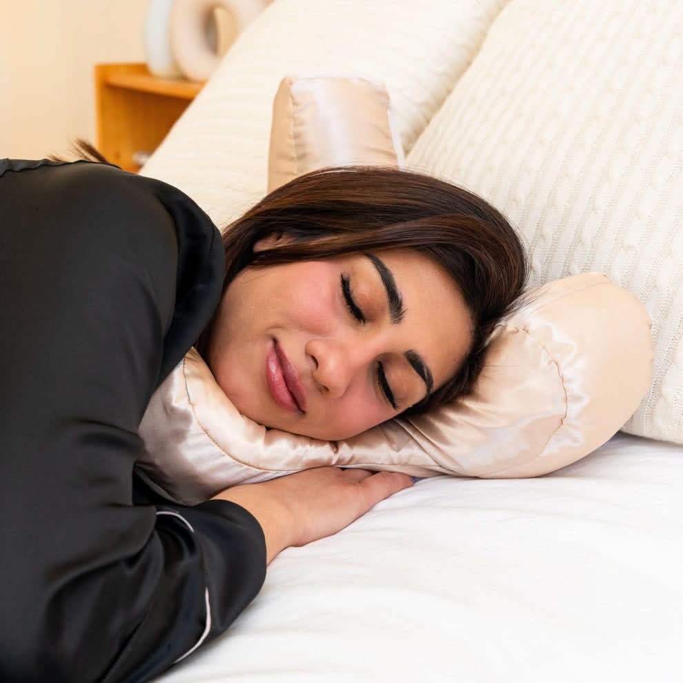 LumaSleep Ergonomic Pillow With Memory Foam For Restful Nights