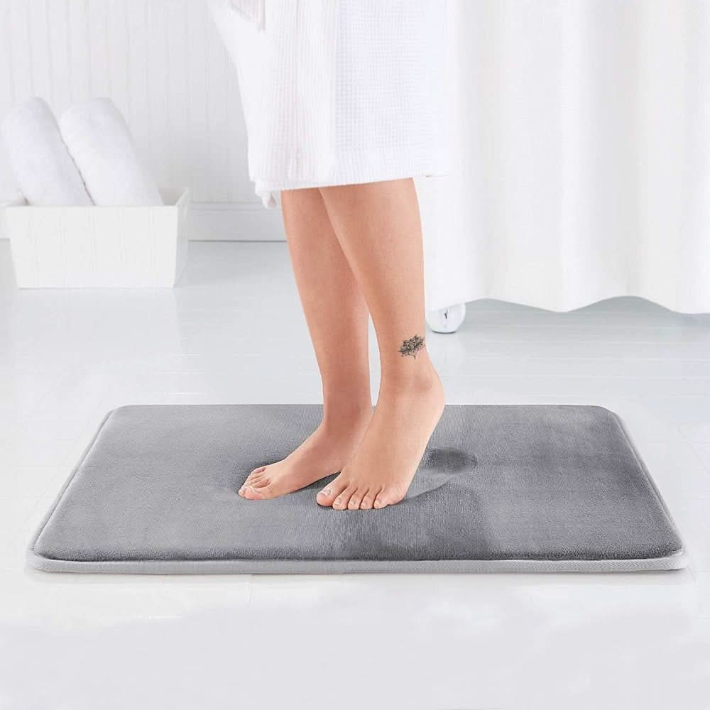 CozyStep Luxusní koupelnová předložka z paměťové pěny pro pohodlí a bezpečnost