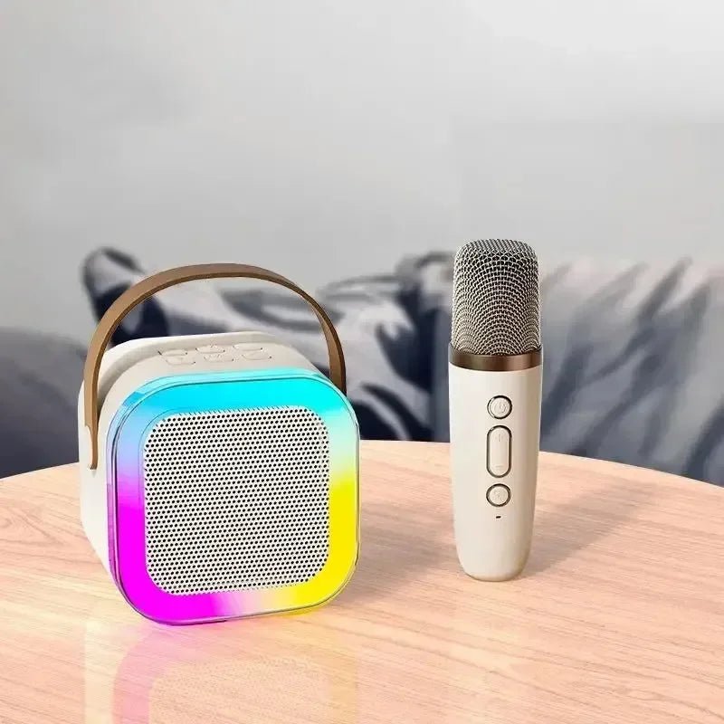 VocalNova Macchina Karaoke Portatile con Microfoni Wireless e Luce Cambia Colore