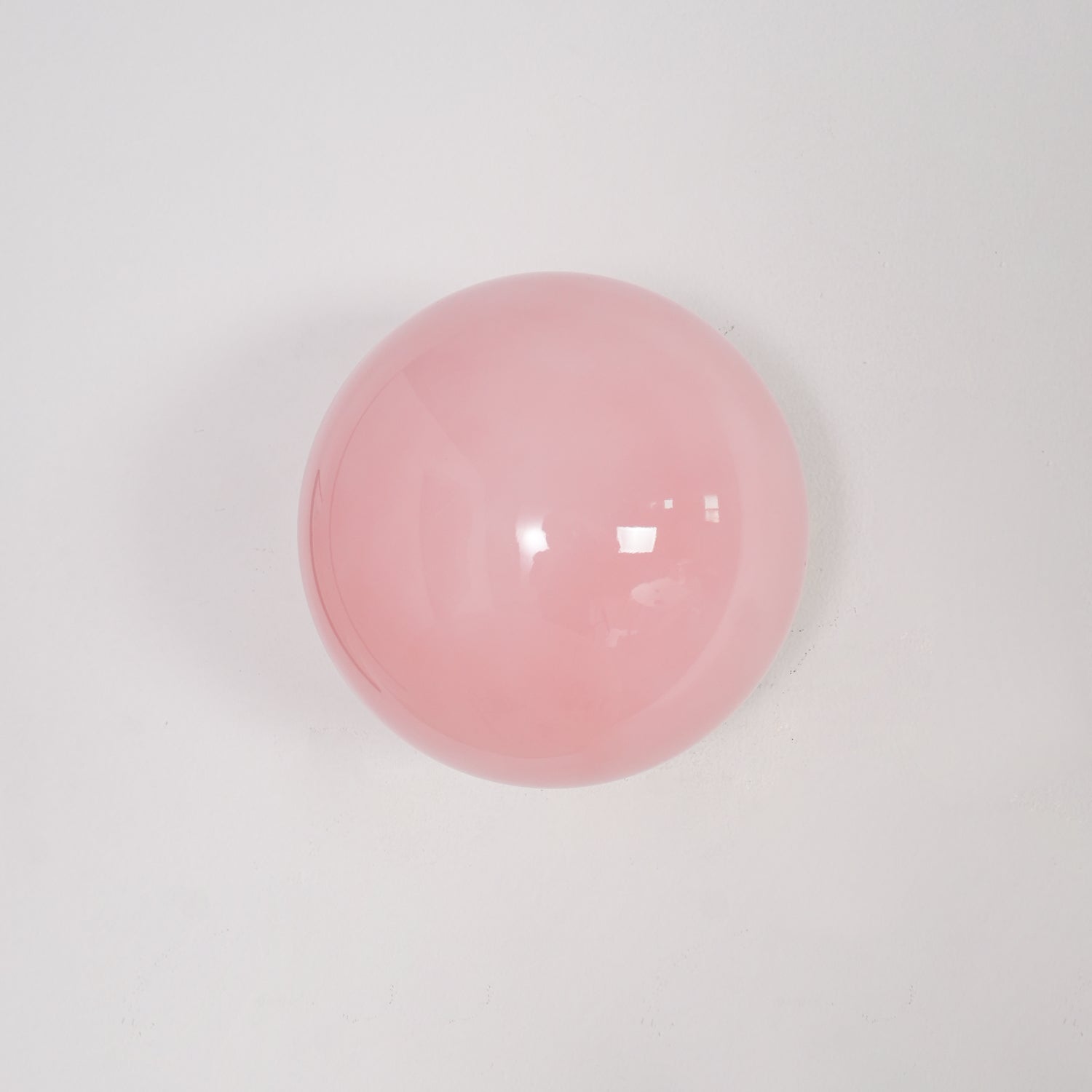 Lampada da parete MarshmallowGlow con luce soffusa e tocco giocoso