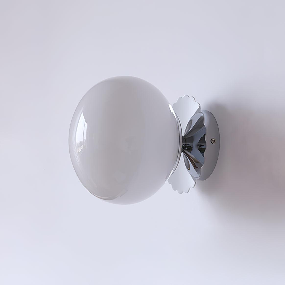 Lampada da parete MarshmallowGlow con luce soffusa e tocco giocoso