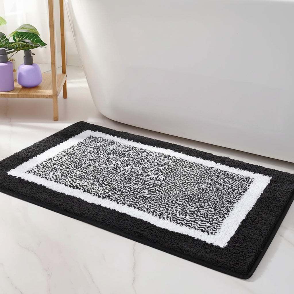 Non-slip microfiber bath mat for soft, safe, and comfortable bathroom floors