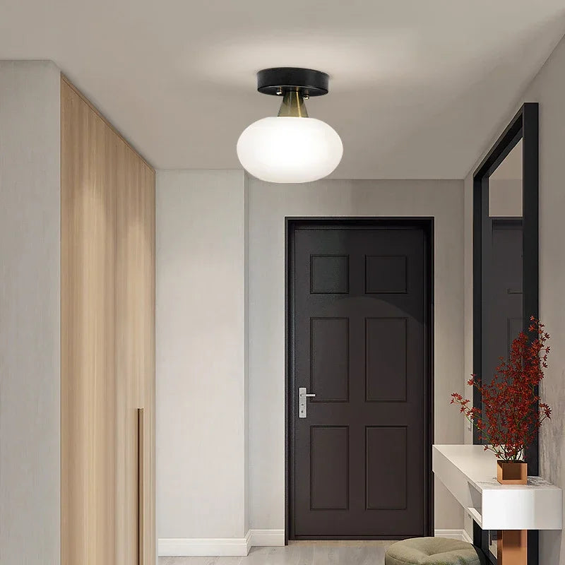 Lampada LED moderna Lumora per illuminazione minimalista luminosa