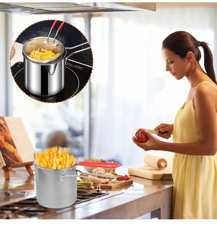 Fritadeira Profunda CrispEase em Aço Inoxidável com Cabo Antitérmico e Design de Economia de Óleo