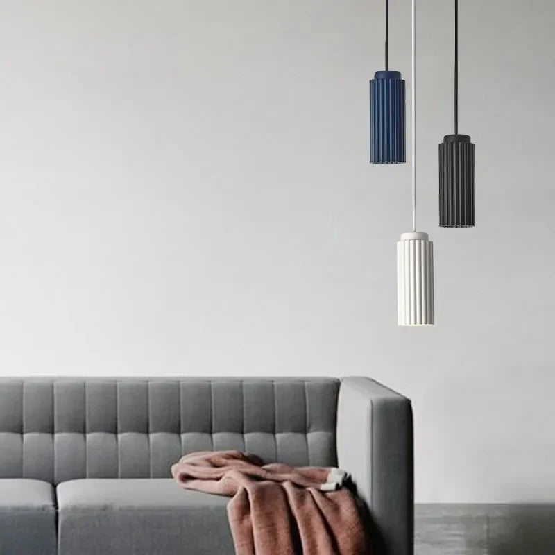 Severské LED závěsné svítidlo FjordLume pro domovy a kanceláře