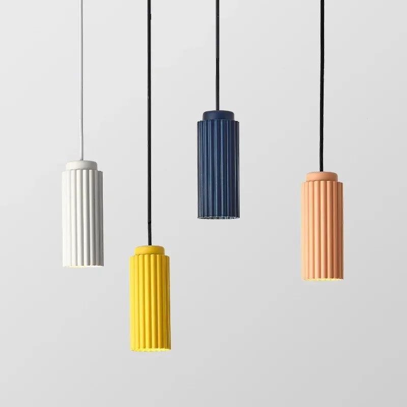 Severské LED závěsné svítidlo FjordLume pro domovy a kanceláře