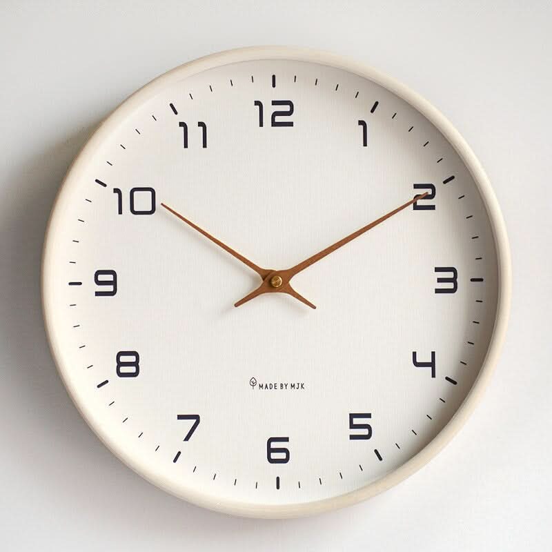 Elegant Silent Clock for Modern Home Atmosphere