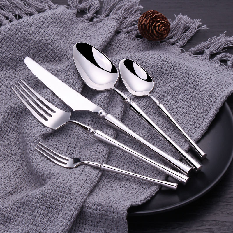 Serena Cutlery Set In Silver Finish For Everyday Dining And Entertaining