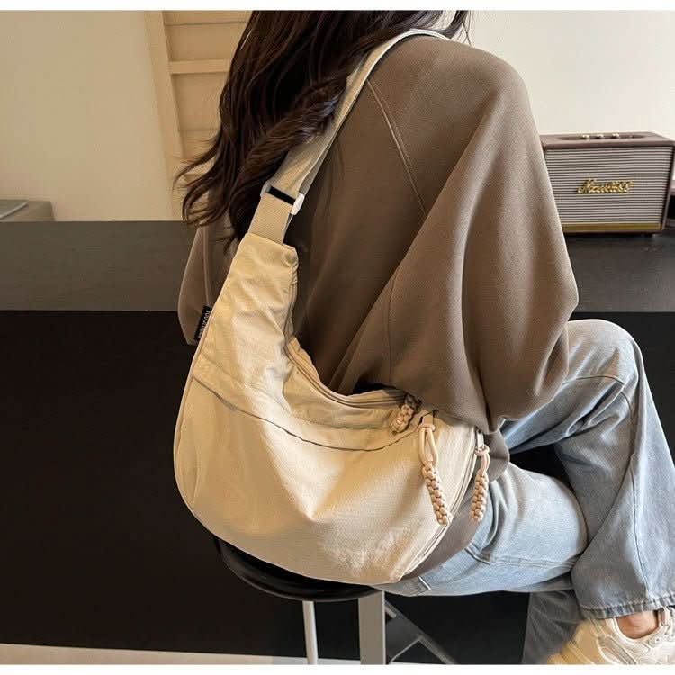 CityLine Nylon-Schultertasche für Alltag und Freizeit