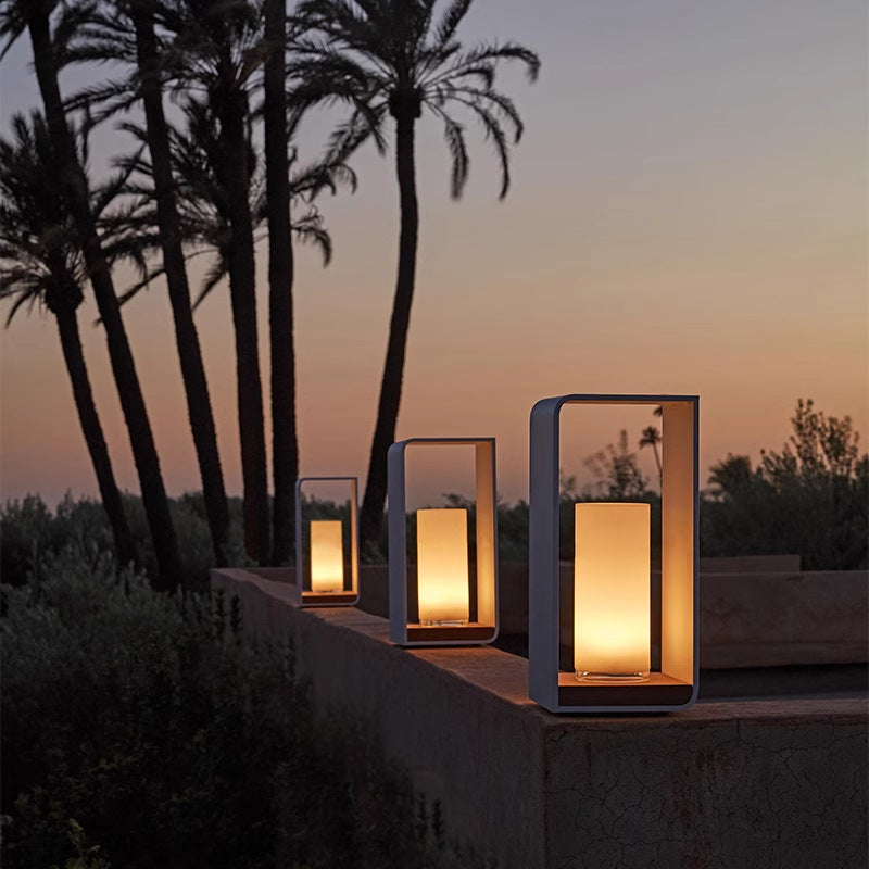 LumaGlow Automatic Solar Lights For Garden, Path And Driveway