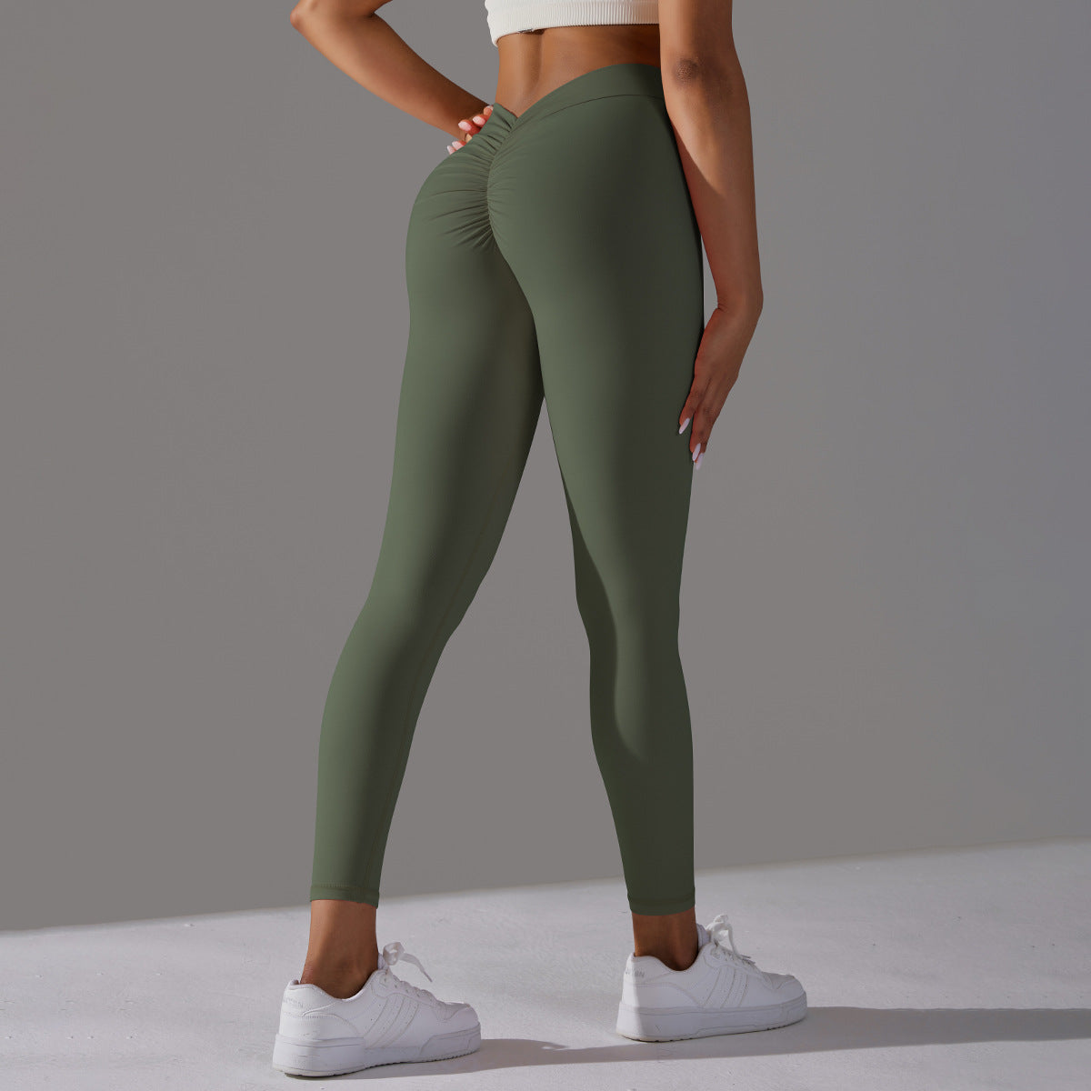 Leggings taille haute V-Back pour femmes avec silhouette classique