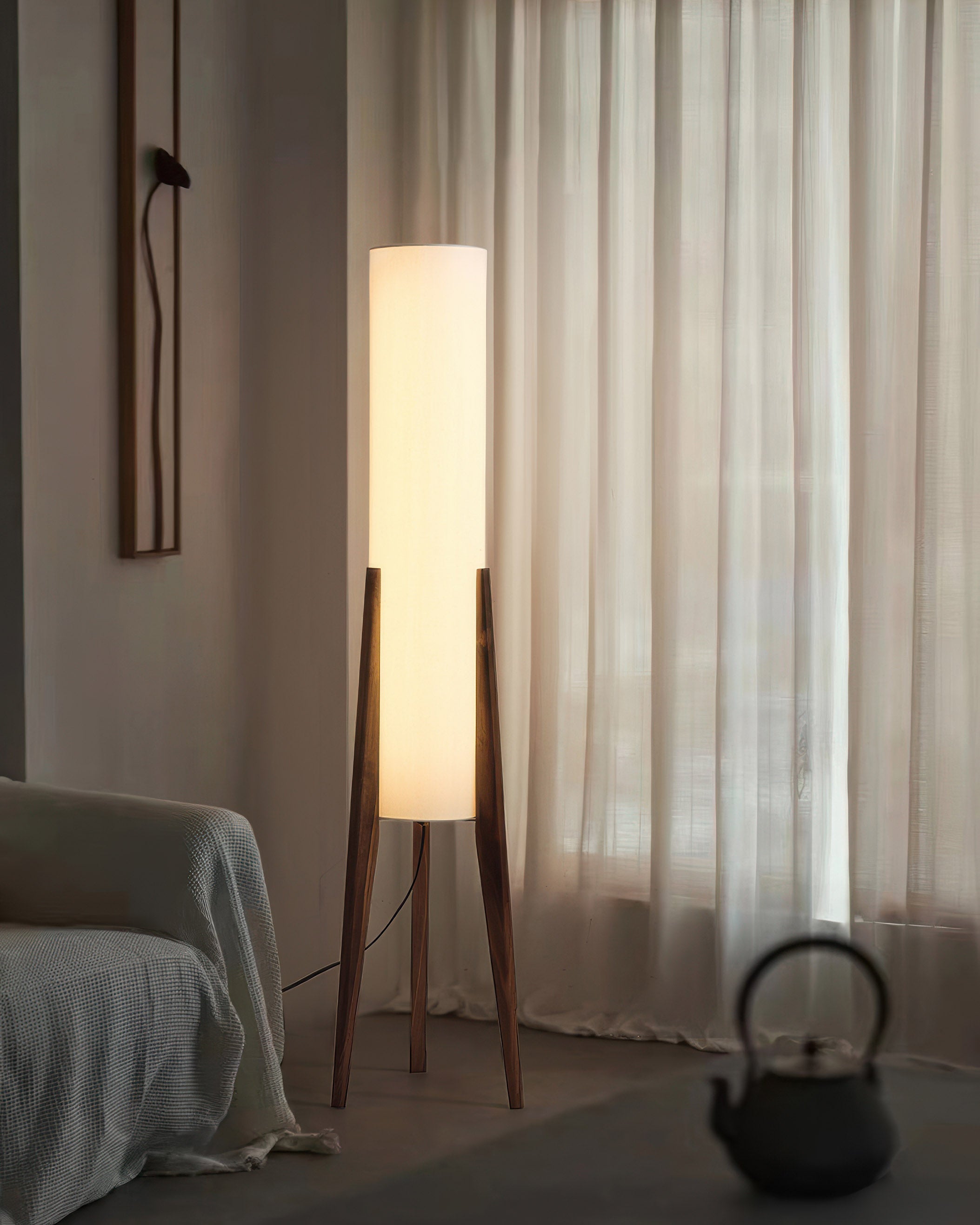 Walnut Solid Wood Floor Lamp Art Lamp For Living Spaces