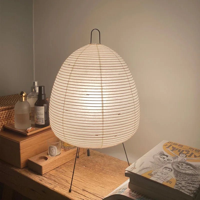 AuroraRice Ciepła Lampa Stołowa z Papieru Ryżowego z Klasyczną Retro Sylwetką