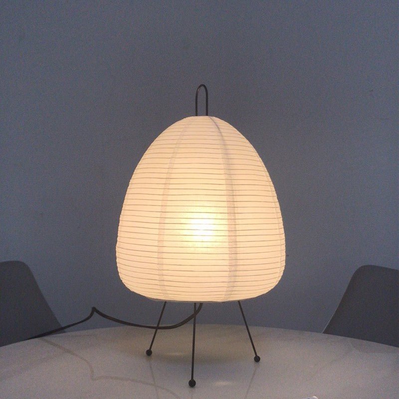 AuroraRice Ciepła Lampa Stołowa z Papieru Ryżowego z Klasyczną Retro Sylwetką