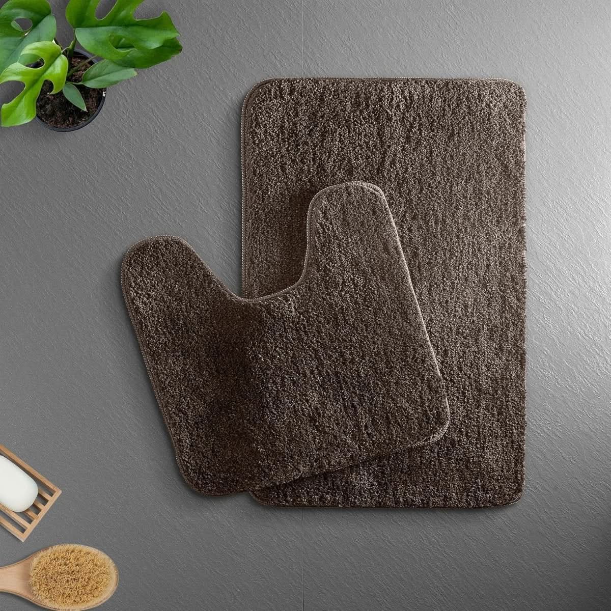 LuxeNest ComfortMat Fluffy Microfiber Bath Mat With Quick Drying And Non Slip
