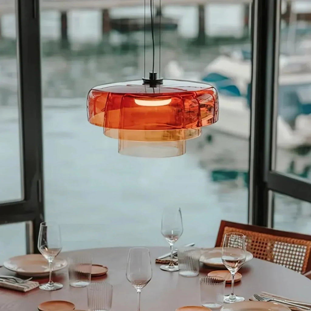 Závěsná lampa Elara ze skla