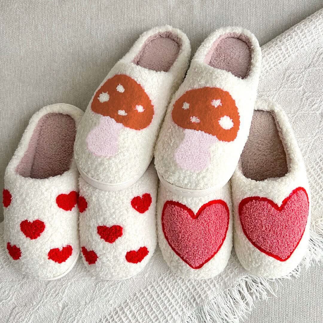 Heartfelt Plush Slippers For Women With Cozy Heart Design For Everyday Comfort