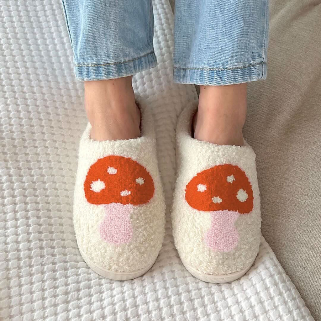 Heartfelt Plush Slippers For Women With Cozy Heart Design For Everyday Comfort
