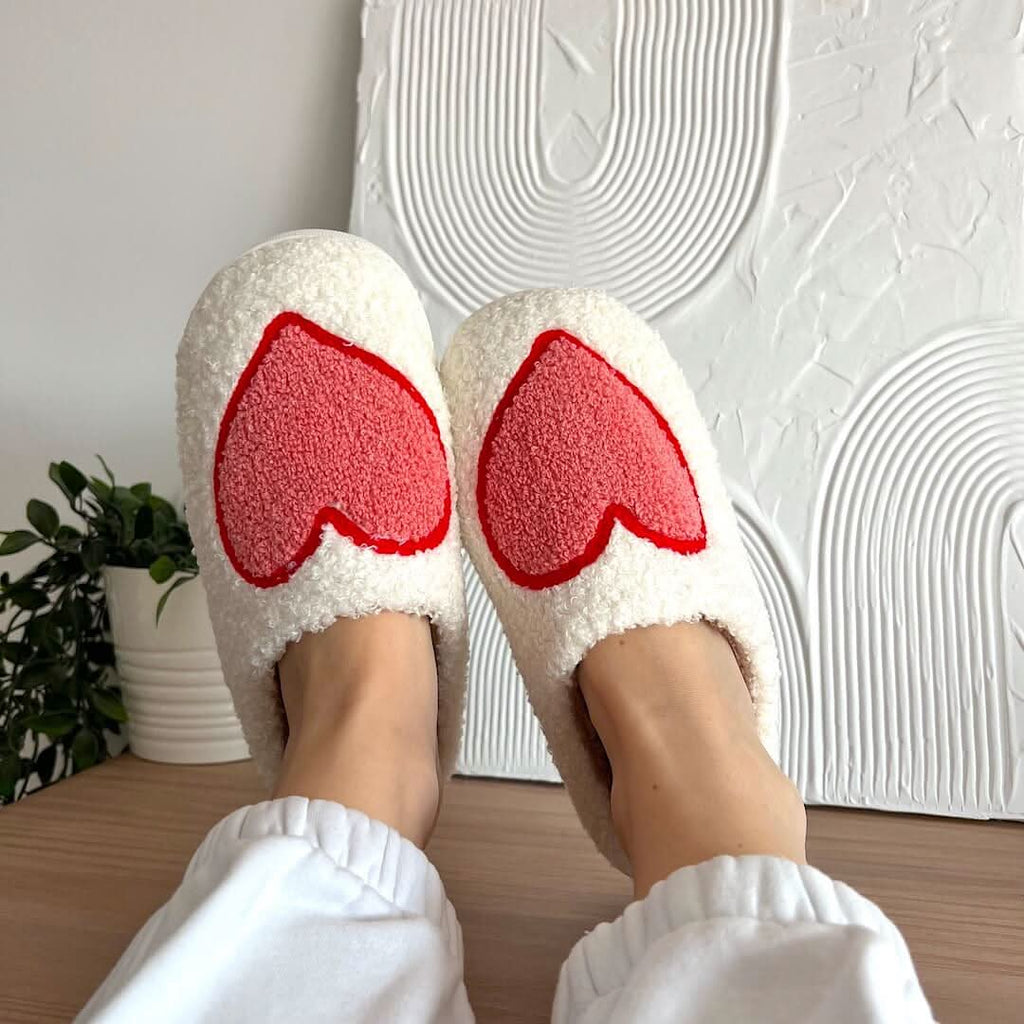 Heartfelt Plush Slippers For Women With Cozy Heart Design For Everyday Comfort