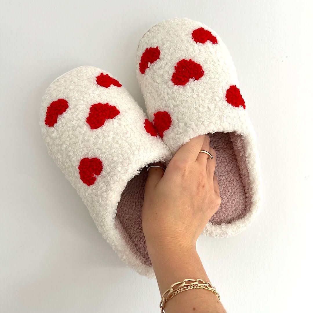 Heartfelt Plush Slippers For Women With Cozy Heart Design For Everyday Comfort