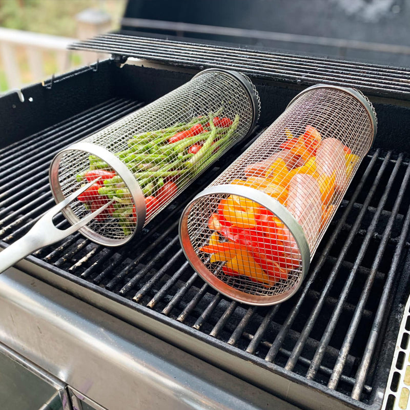 Nerezový grilovací koš s otočným mechanismem o 360° pro rovnoměrné grilování na BBQ