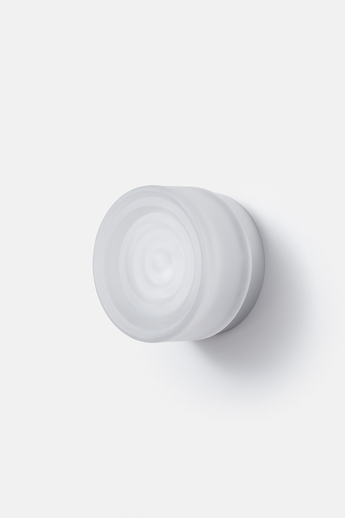IP65-klassificeret TML Ripple moderne væglampe med hærdet glasskærm og berøringskontakt