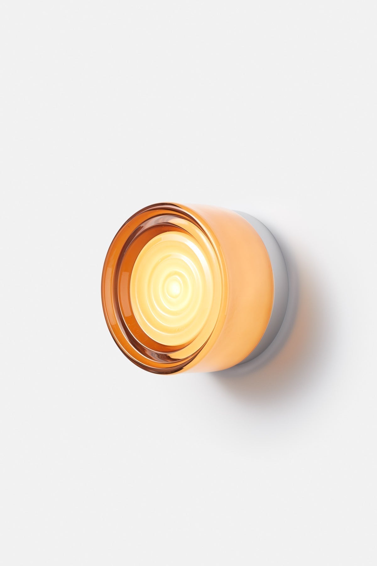 IP65-klassificeret TML Ripple moderne væglampe med hærdet glasskærm og berøringskontakt