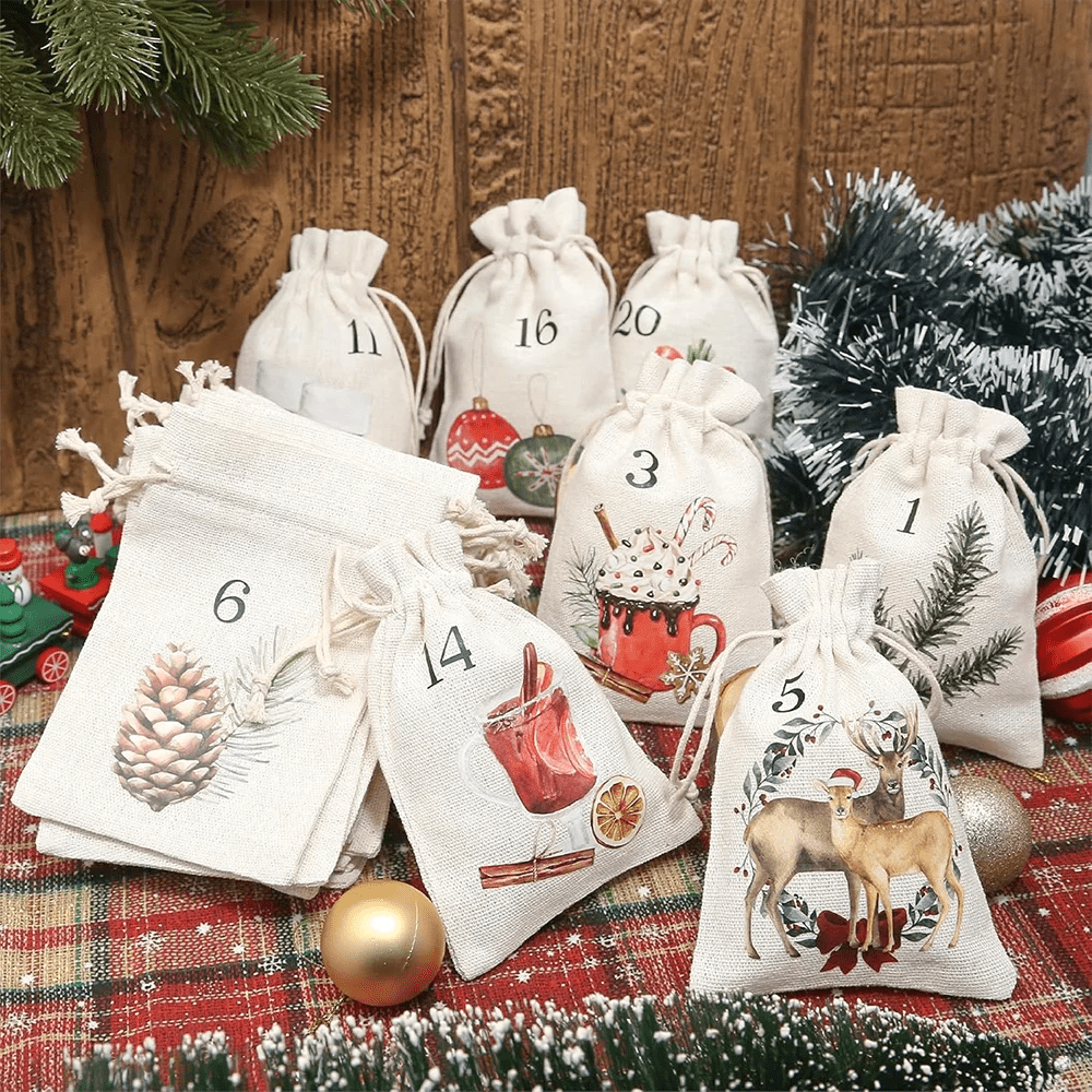 Evergreen Burlap Co 24 Jutetaschen für natürliche Weihnachtspräsentation