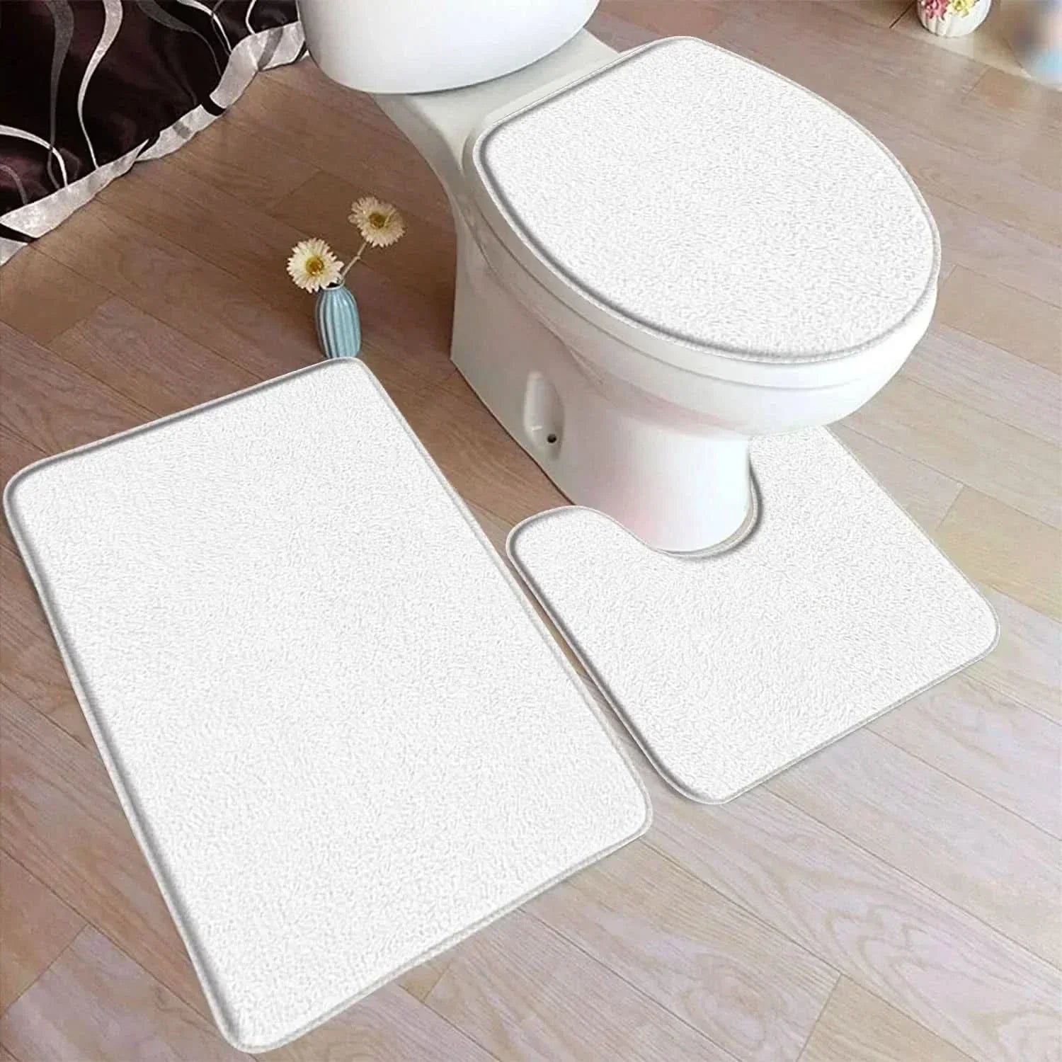 Sada koupelnových koberečků CozyNest z flanelu, 3 díly s protiskluzovou spodní stranou