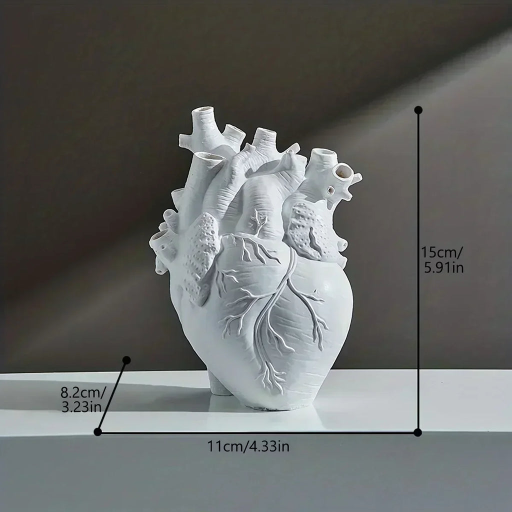 Elvase keramisk vase i hjerteform til elegant hjemmeaccent