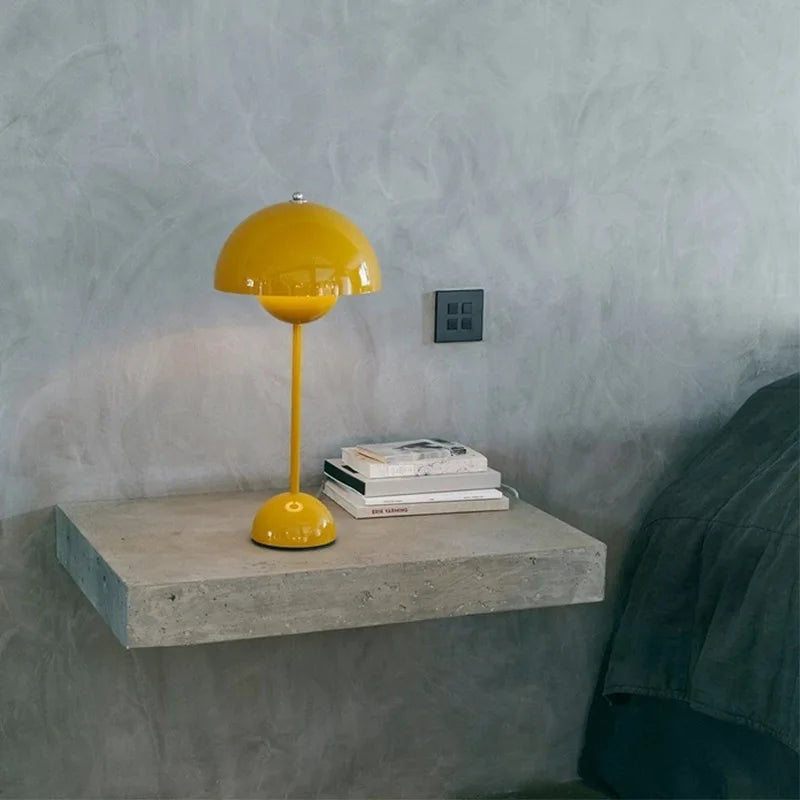 FjordLux Minimalist LED Desk Light For Modern Workspaces