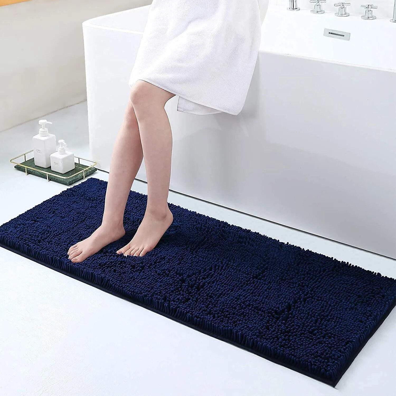 Soft Absorbent Bath Rug With Thick Backing And Non Slip Grip