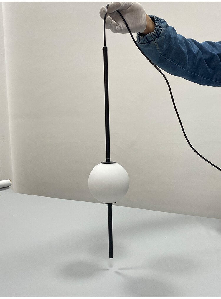 Moole Doon Nordycka szklana kula wisząca lampa minimalistyczne oświetlenie pokoju