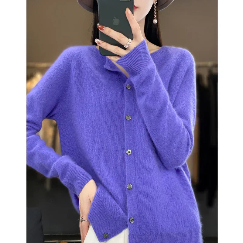 Sweter z wełny merino Nalani z guzikami