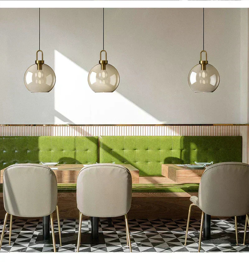 Suspension Industrielle en Verre pour Intérieurs Modernes et Salons