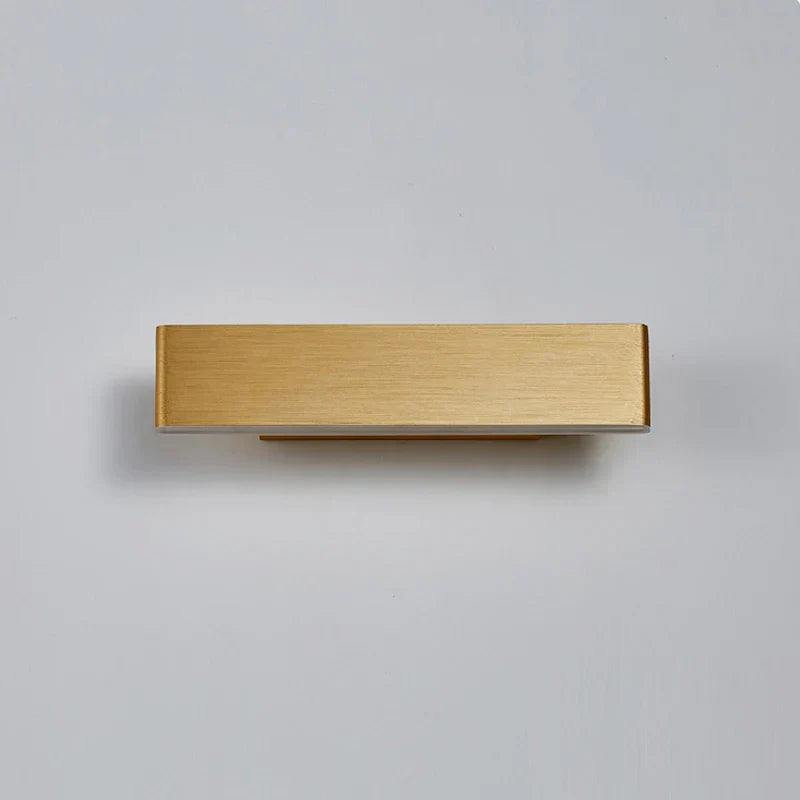 Luz de Pared LED Ajustable LumioRotatif con Cabezal Giratorio para Iluminación Precisa
